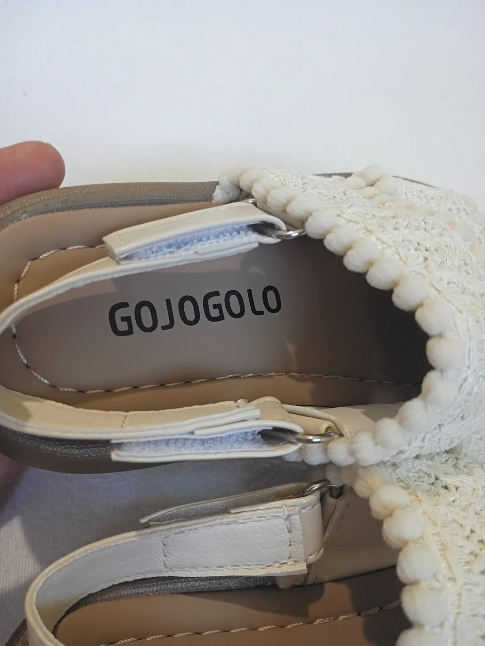 GojoGolo white crochet